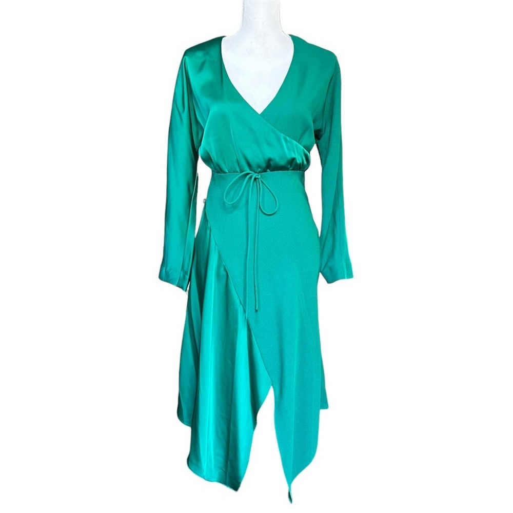 NEW Cushnie x Target Long Sleeve Satin Special Occasion Dress 2 Emerald Green